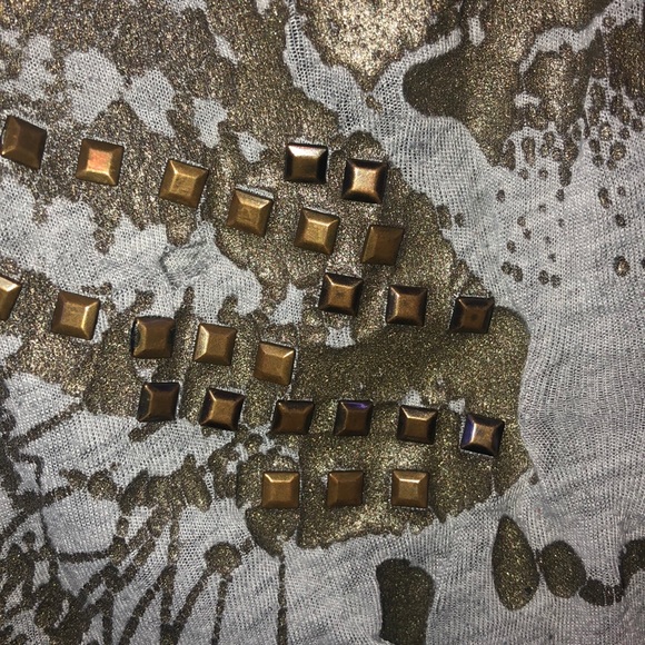 Top - Picture 4 of 4